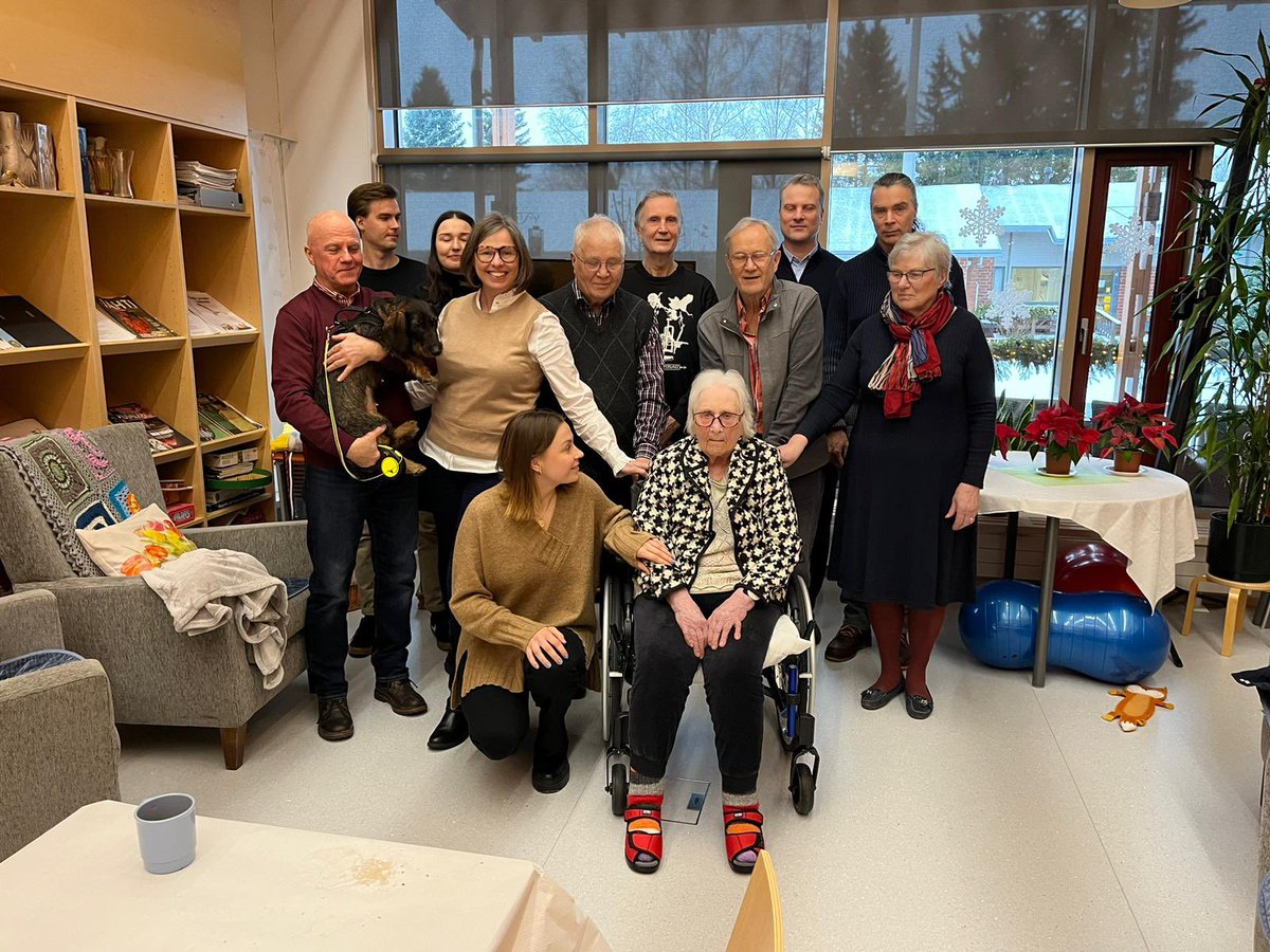OMoskari's tweet photo. celebrating my great gma’s 99th birthday today 🫶🏼 feeling more grateful than ever https://t.co/99zNgUH3f3