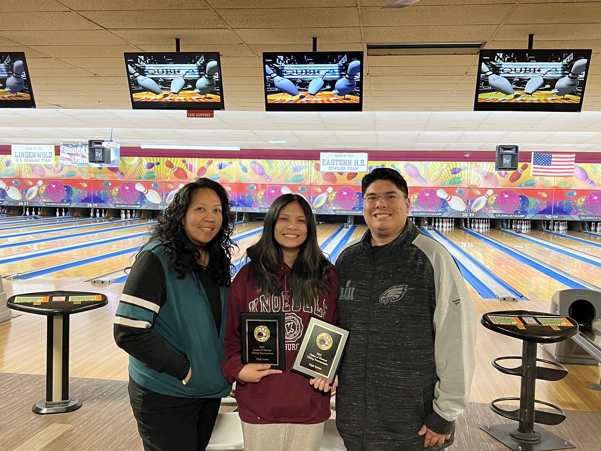 CHEBowling's tweet photo. Congrats to Freshman Leanna Lescano with high game 221 and high series 548 at the Eastern Game of Throws Tournament! @CHEastAthletics https://t.co/xHqeu8beaD