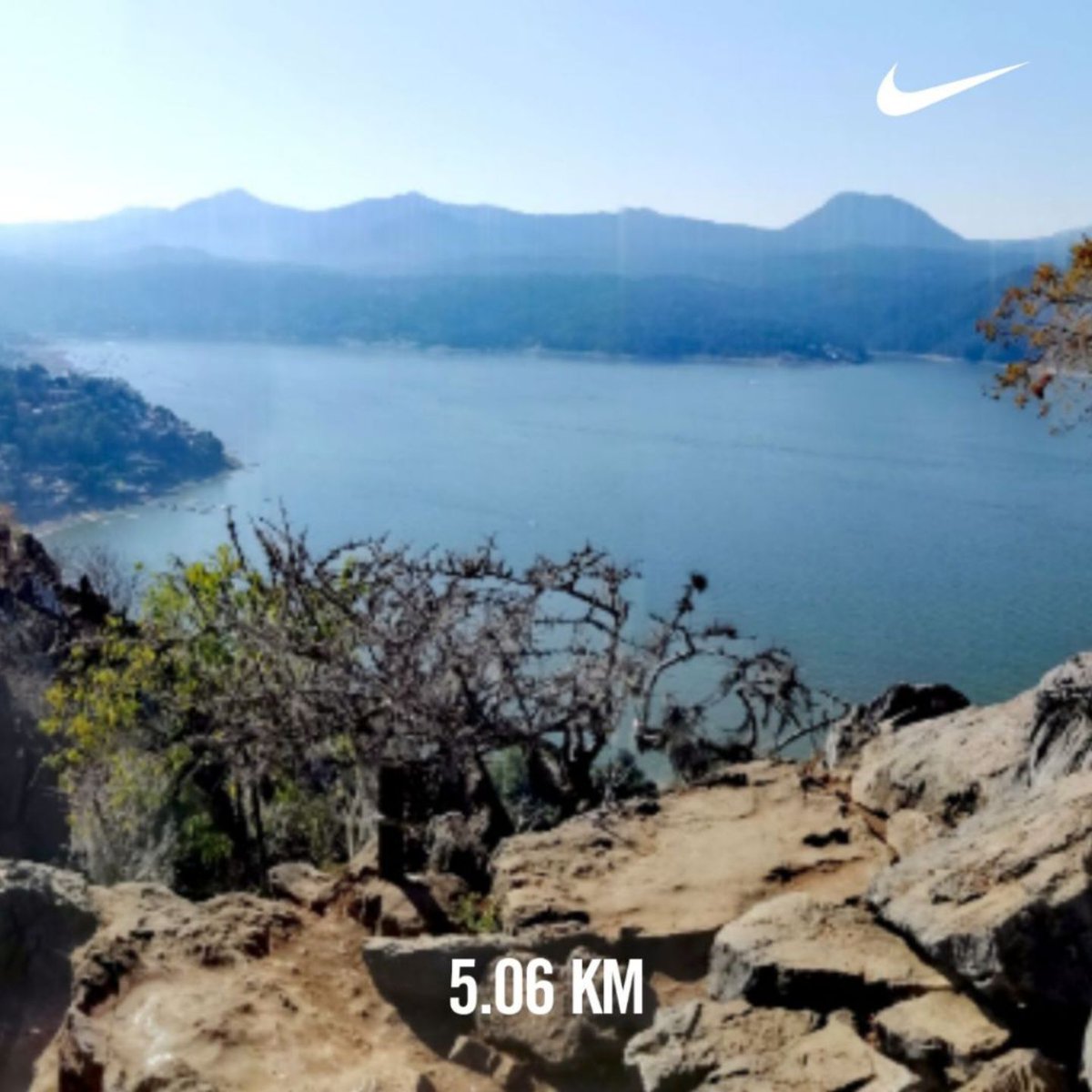 dnmedran's tweet photo. LATE morning 5ks #backtothetrack 🖤 https://t.co/2SJdlfzU6L
