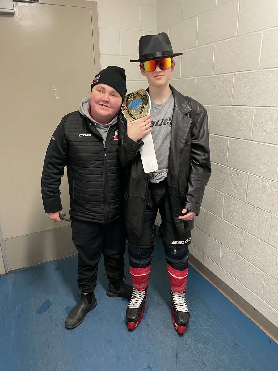 Great team win vs Western, resulting in a 7-3 win! 

The Hammer went to President Reegan! #Nasher 

The Hitman heart award went to Hudson “🎩🎩🎩” O’Keefe! #Hattrick 

Game 4 @ 6pm vs Tripen! 

This train is gaining speed for PEI!! #RoastedSpud 

#HITMEN #KavyForMAYOR