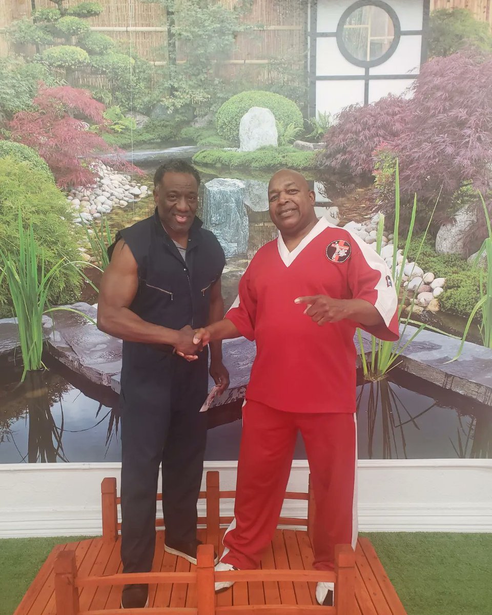 MimsDave's tweet photo. #DontMakePlansMakeMoves #GrandMasterWalterGoode https://t.co/yqtjGes0Ti