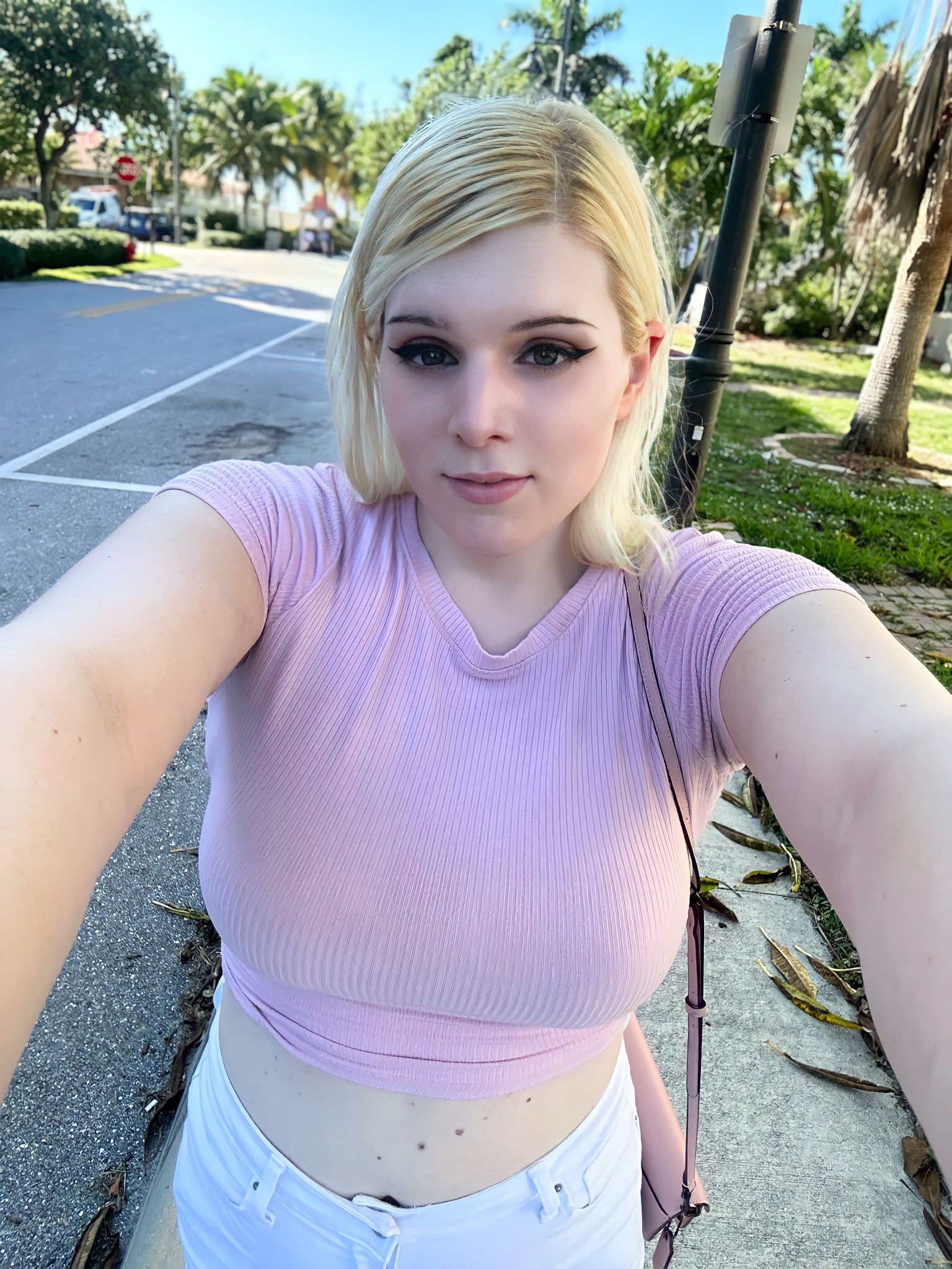 Sophie Rain: $43 Million Onlyfans Star'S Faith Journey - qxoxx4b