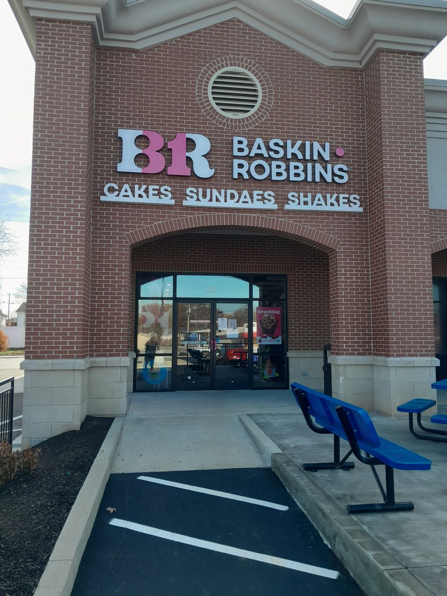 Baskin Robbins due to open Wed Feb 1. Come celebrate ! #bgstrong