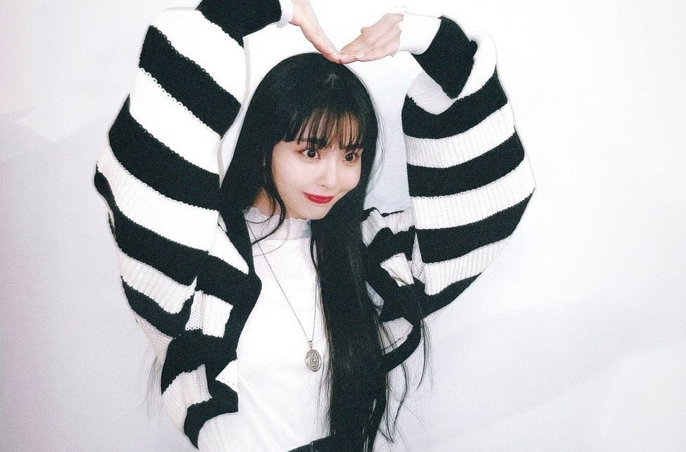 yurinajpg's tweet photo. a cutie                                      a hottie https://t.co/FDEVuuo1tY