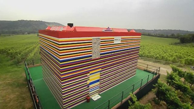 enero 1918 carpintero danés llamado kirk christiansen abrió pequeño negocio