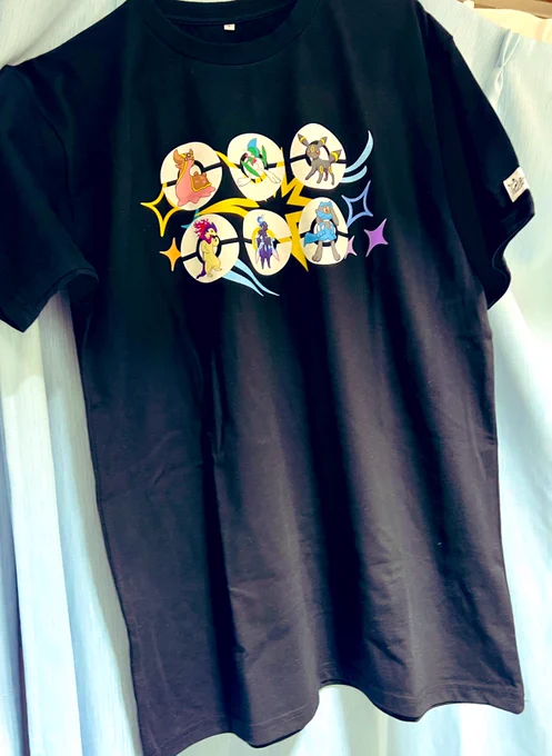 ただただ推しポケが居るTシャツ作ったの、見て。 