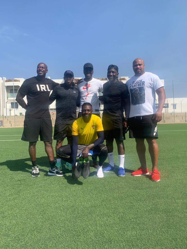 dembabafoot's tweet photo. @Amitie_Fc had the pleasure to welcome some legends and big brothers of mine at the training session. @E_Adebayor showing them how it's done. 
#okocha 
@kf1011 
#ciani
@mamadouniang
#pancrate
@mendy_bernard https://t.co/vJPlNHdi3w