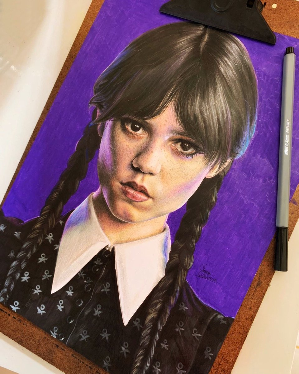 onlywonhos's tweet photo. Mais uma das minhas tentativas de hitar minha arte... 
olhem o desenho que fiz da Wandinha 🥺🤍 https://t.co/mPwG8GDZmG