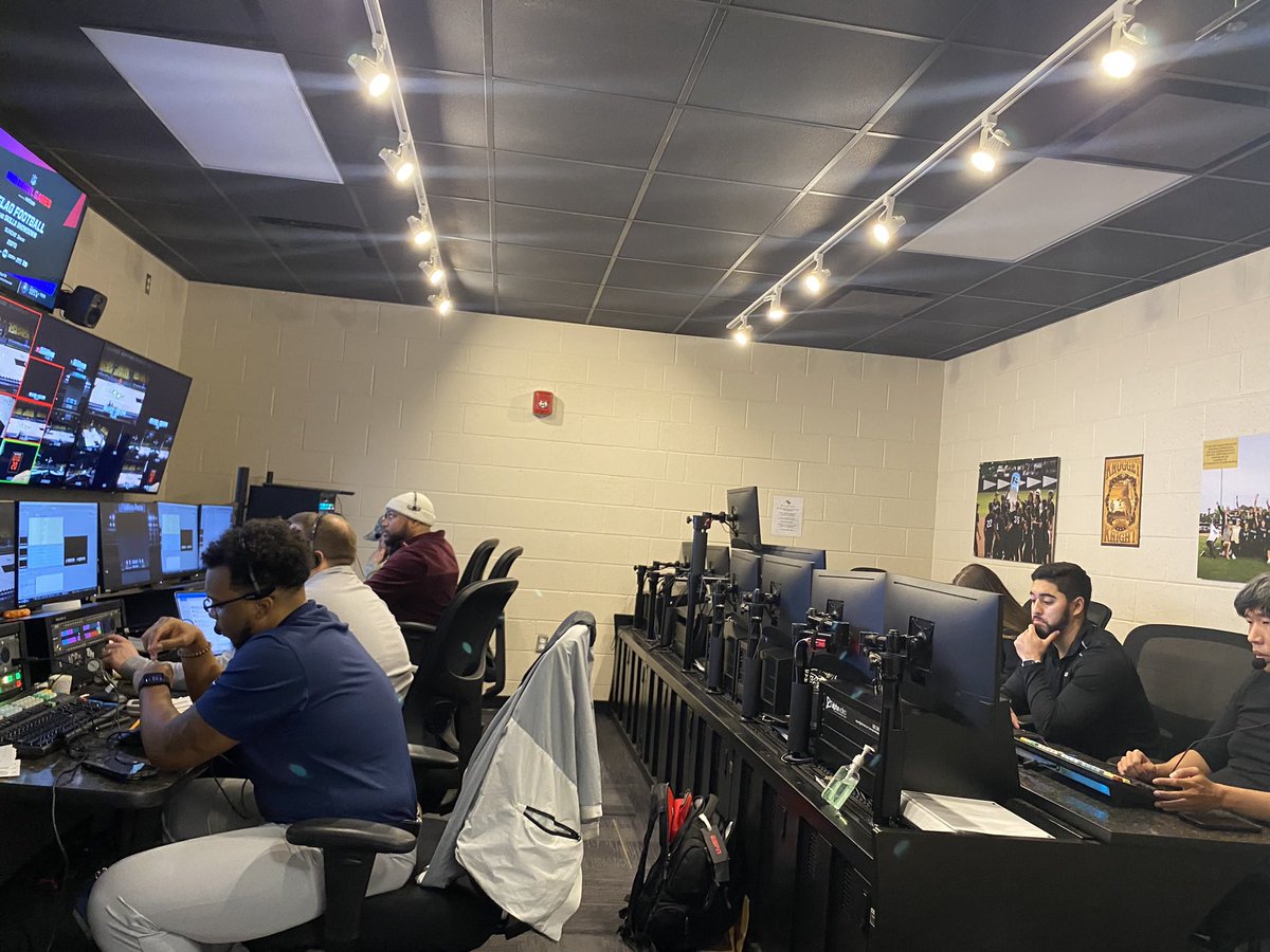 major_howe's tweet photo. ESPNU in the control room! @UCF_MBB @TUMBBHoops #nottaggingbk https://t.co/Q1HFAEzthl