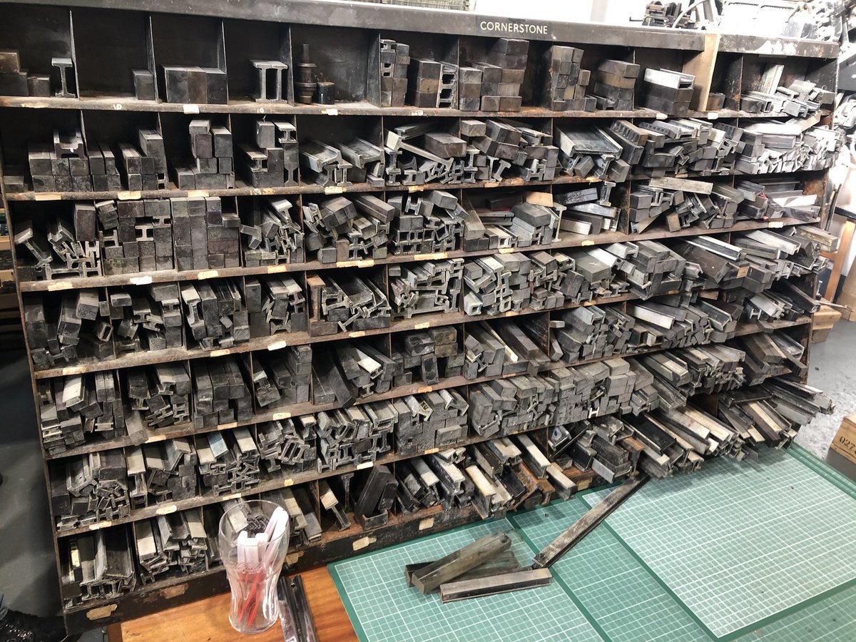 Who knew #Lisdoonvarna was home to an original Heidelberg printing press?! Such beautiful typefaces.