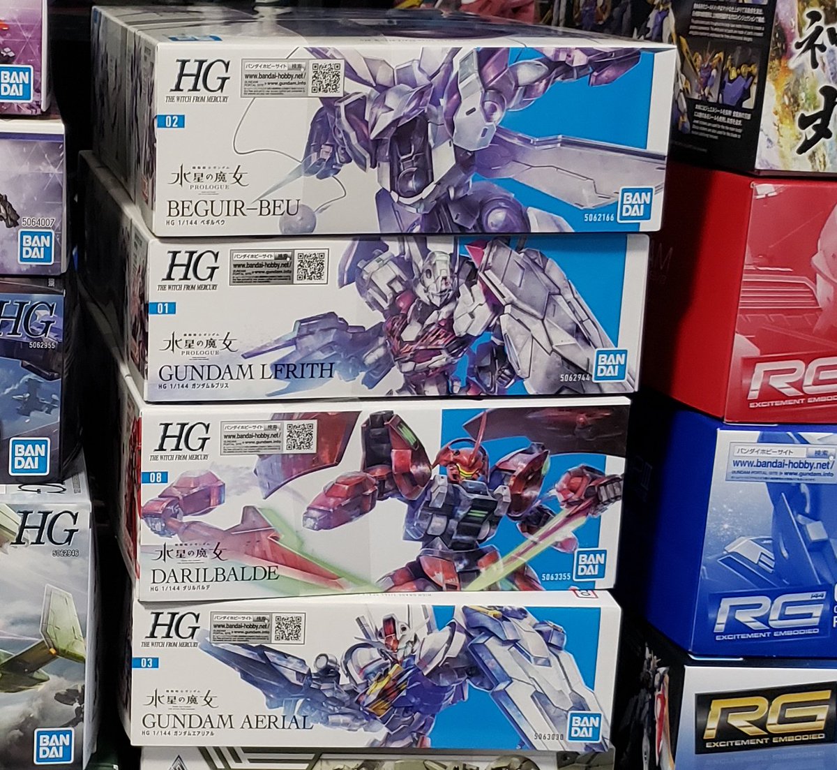 GKaiserAGE7's tweet photo. By the Gunpla Gods I have let my backlog of Gunpla and mecha kits get too big! I best get to building but not sure where to start lol! #gunpla #gundam #bandai #mobilesuitgundam #BANDAISPIRITS https://t.co/n1a3C95NvQ