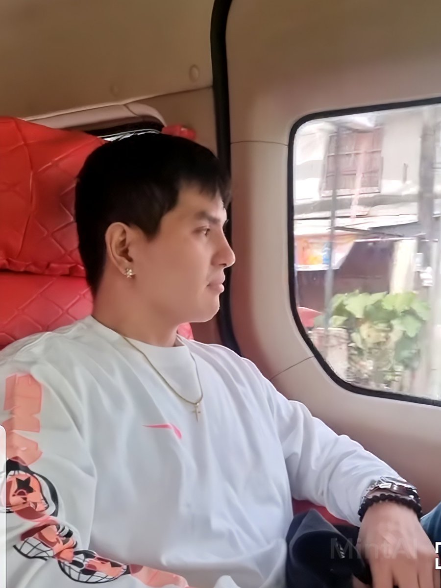 NOBODY'S IS A NATURAL YOU WORK HARD TO GET GOOD AND THEN WORK TO GET BETTER,"

MYGZ MOLINO AWARD

#MygzRoyaltyAward2023