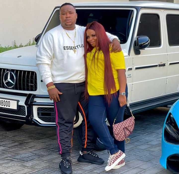 vanguardngrnews's tweet photo. Cubana Chief Priest celebrates wife's birthday 

Celebrity barman, Cubana Chiefpriest, has celebrated his wife on her birthday.

He said this as he shared a video of his wife unboxing a gift via his Instagram account on Saturday. https://t.co/gOM5dnmT52