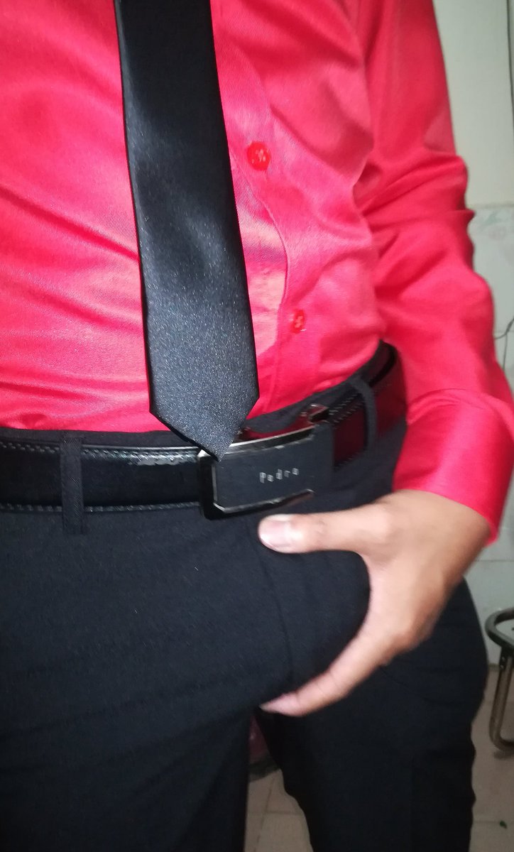 mago20201109's tweet photo. #Red_Black
#Suit https://t.co/9i19AawOqB