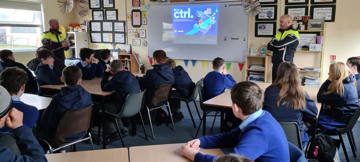 gardainfo's tweet photo. As part of a wellbeing week at @stjosephsrush, Lusk Community Gardaí gave a talk to 1st year students as part of the Garda Schools Programme
#GardaSchoolsProgramme #BeInCtrl
#ConnectWithRespect https://t.co/Na41ENff0Y