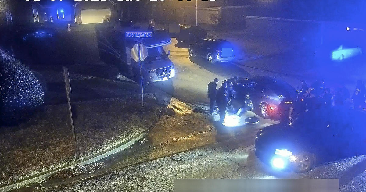 VansPerspective's tweet photo. Watched the Tyre Nichols Video. ABSOLUTELY DISGUSTED!!!!
#TyreNichols #TyreNicholsVideo #MemphisPolice #MEMPHIS #memphisprotest #JusticeforTyreNichols https://t.co/L0Z3NqNhsw