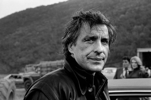 BoldenSkip's tweet photo. “As an artist, I feel that we must try many things but above all 
we must dare to fail.” 
~ John Cassavetes https://t.co/2ERPyVW33v
