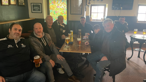 Pre match team talk in The George in Belper 🍺🍺