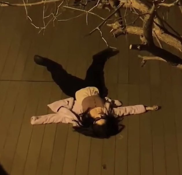nxesoxee's tweet photo. will never drink again. https://t.co/Ees5Gaxfeo