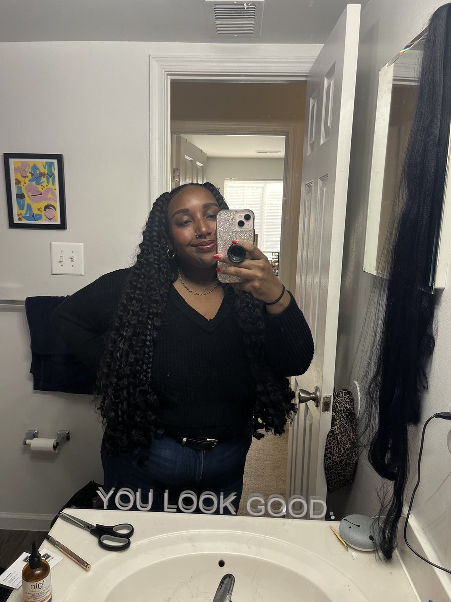 city girl niy 🤎 tweet media