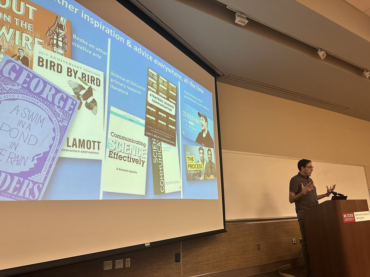 comscicontri's tweet image. Exciting start of #ComSciCon Triangle 2023

@DrAdrianSmith @naturalsciences speaks on strategies for effective #SciComm. How to share your science through online videos