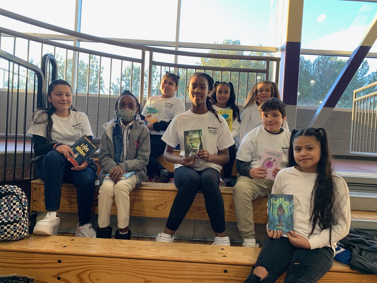 PrincipalDrH's tweet image. Let's go team Wildcats!!!🐾 💪🏾 #HelenRuffinReadingBowl #HRRB #ilovedcsd @WEWildcatNation