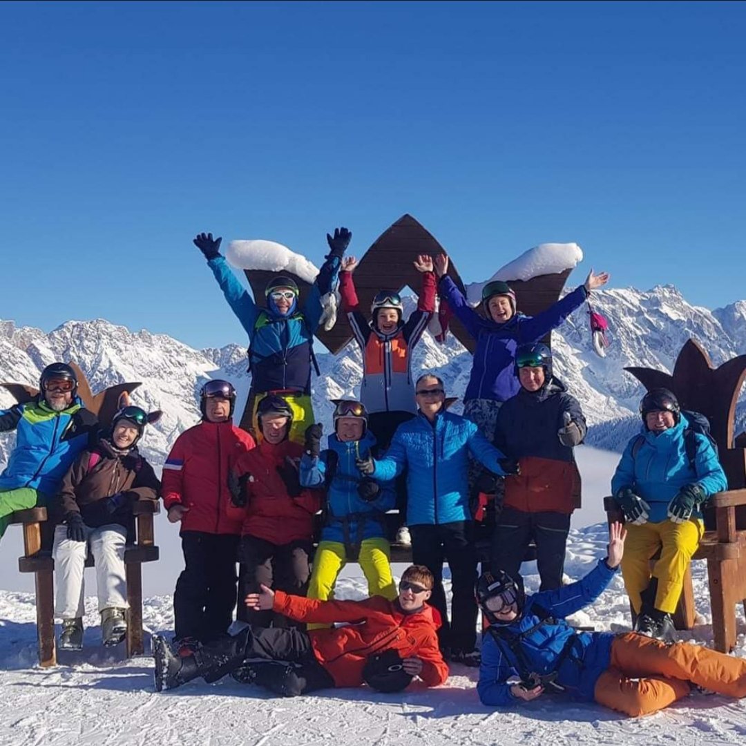 TheSkiClub's tweet photo. No January blues for the Ski Club members, just bluebird days on the slopes! Check out the incredible photos from our rep resorts this week!
You can find out more about our rep service here: https://t.co/pVXeRKcn0p
#SCGB #RepResort #SkiReps #Skiing #Snowsports #SkiingHoliday https://t.co/i09bgpghe5