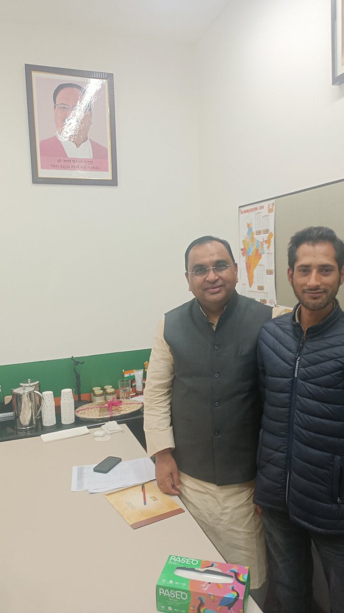 Arslan Malik (@arslan_jk) on Twitter photo Today meet With National President Bjp <a href="/BJPMinMorcha/">BJP MINORITY MORCHA</a> jnb Haji <a href="/JamalSiddiqui_/">Jamal Siddiqui</a> sb at BJP headquarter Delhi
Discuss various issues of J&k with National President he assured us all issues related to j&k will solved on top priority Today meet With National President Bjp <a href="/BJPMinMorcha/">BJP MINORITY MORCHA</a> jnb Haji <a href="/JamalSiddiqui_/">Jamal Siddiqui</a> sb at BJP headquarter Delhi
Discuss various issues of J&k with National President he assured us all issues related to j&k will solved on top priority