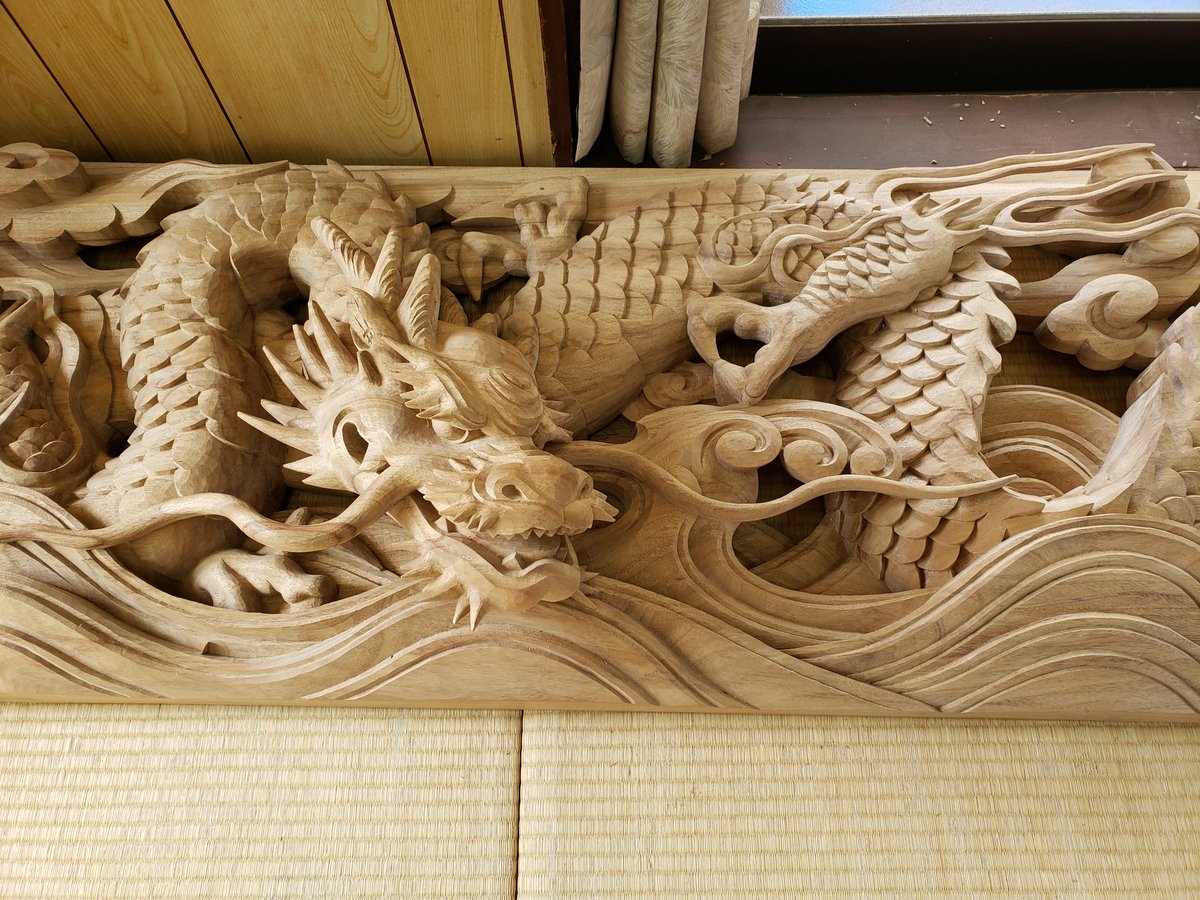 龍の欄間を作りました😊 #木彫り #欄間 #社寺彫刻