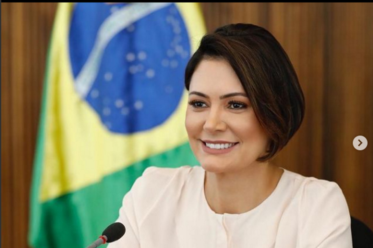 Opinião Pública: Vocês votariam na Michelle Bolsonaro para Presidência da Republica, caso fosse lançada para 2026?