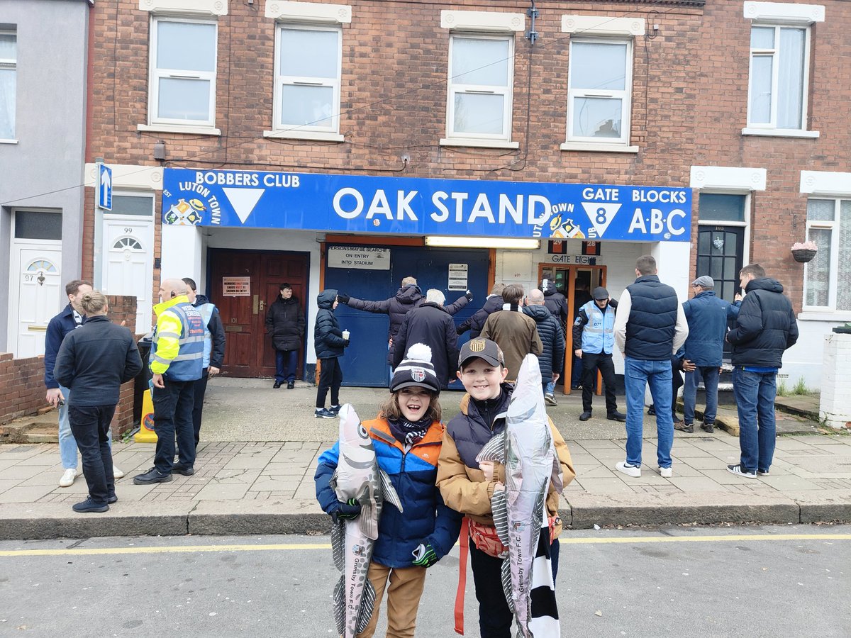 JonnyBoyden's tweet photo. #harrysontour #gtfc #utm https://t.co/nh2Kiy5xU7