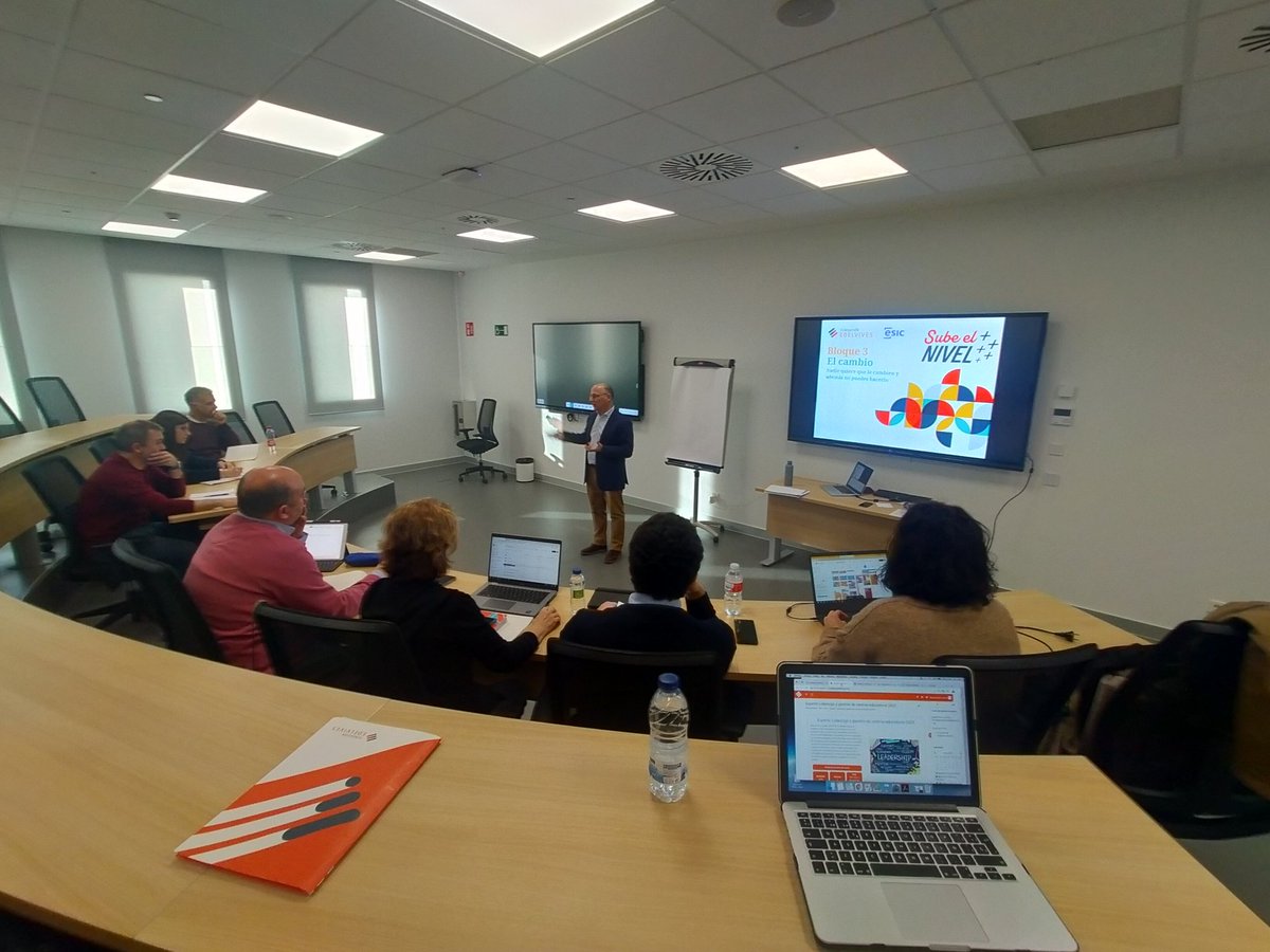 <a href="/FundacEdelvives/">Fundación Edelvives</a> <a href="/ARASagencia/">ARAS Comunicación • Marketing • Publicidad</a> <a href="/CarranzaLeticia/">Leticia Carranza</a> <a href="/Aragalanmartin/">Araceli Galán Martín</a> <a href="/AlexVisus/">Alex Visús</a> <a href="/coralregi/">Coral Regí Rodríguez</a> <a href="/pepbuetas/">Pep Buetas</a> <a href="/Estherurucor/">Esther</a> <a href="/CoralLarraz/">Coral Larraz</a> <a href="/immaamadeog/">Imma Amadeo</a> <a href="/miquelrossy/">Miquel Rossy</a> <a href="/mercecaminal/">Mercè Caminal</a> <a href="/MauriJordi/">Jordi Mauri Solé</a> <a href="/joanOio/">Joan</a> @ESICEducation 4° Encuentro 🙌 facilitando el crecimiento de equipos y organizaciones!! Semilla de un camino lleno de ilusión, rigor y compromiso!! Excelente ponencia de <a href="/pablorivarola/">Pablo Rivarola</a> 👏 liderazgo ético y transferencia de ecosistemas i+d+i <a href="/FundacEdelvives/">Fundación Edelvives</a> @ESICEducation