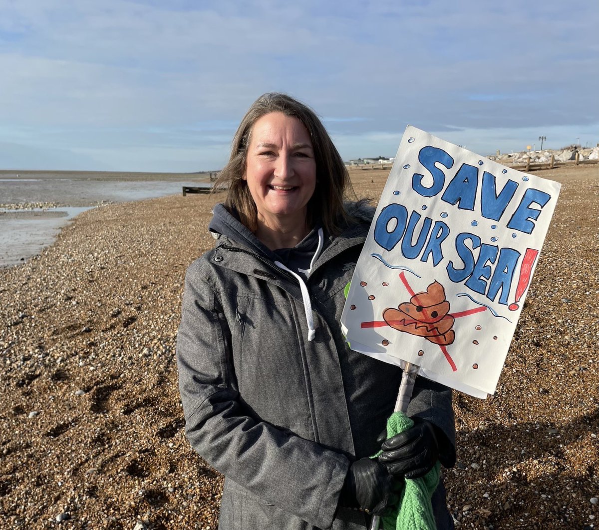 XRWorthing's tweet image. Some fab placard’s out today, for start of the #DirtyWater campaign

#Worthing #CutTheCrap