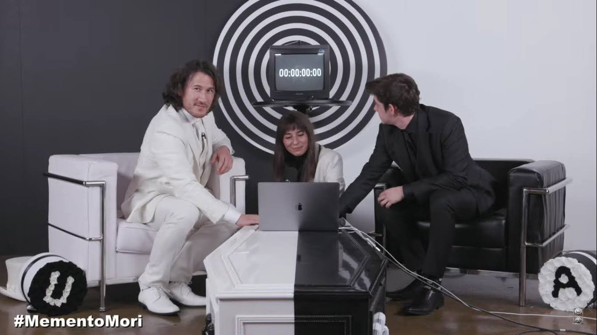 ok but what if the whole fandom was a “you just had to be there” kinda thing