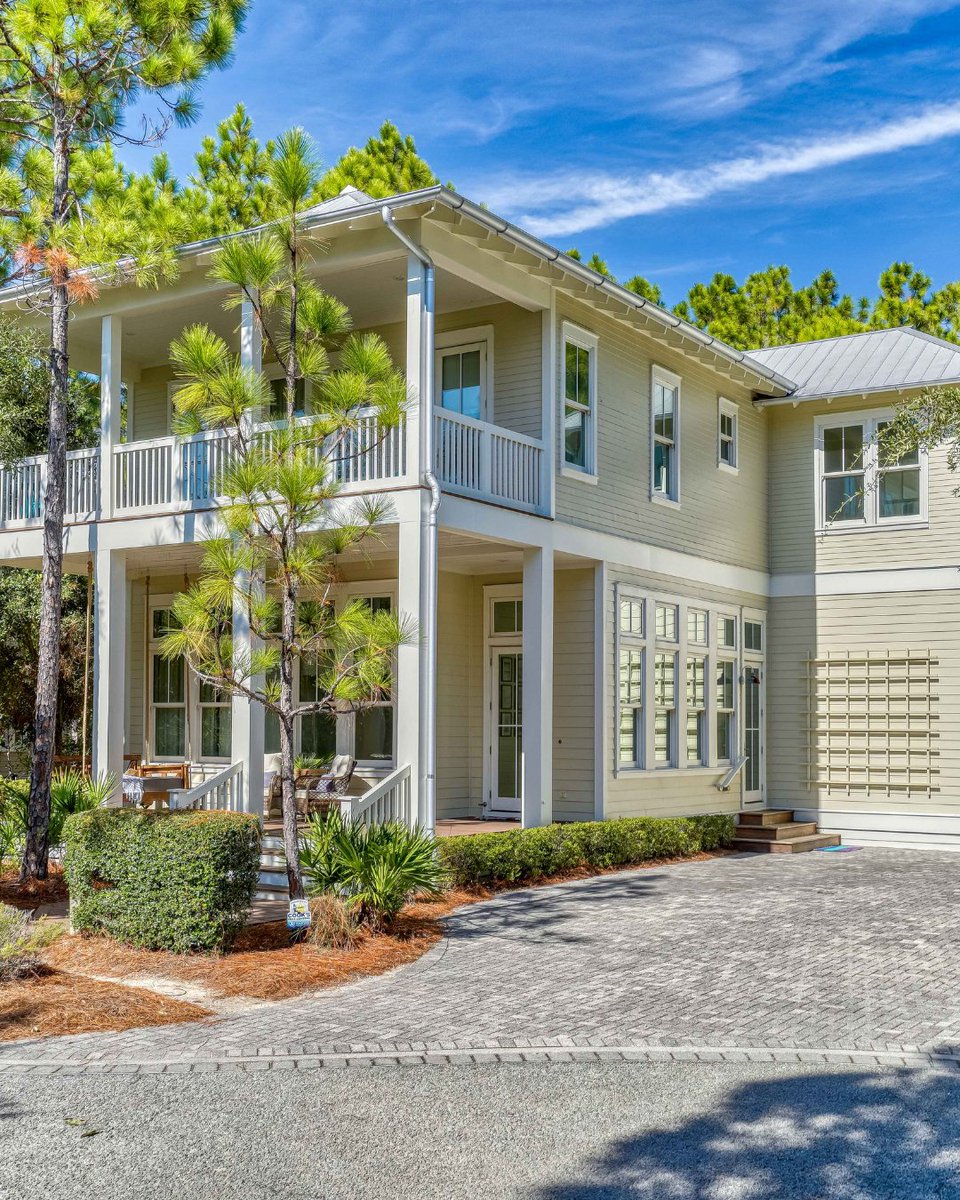 30A Cottages tweet media