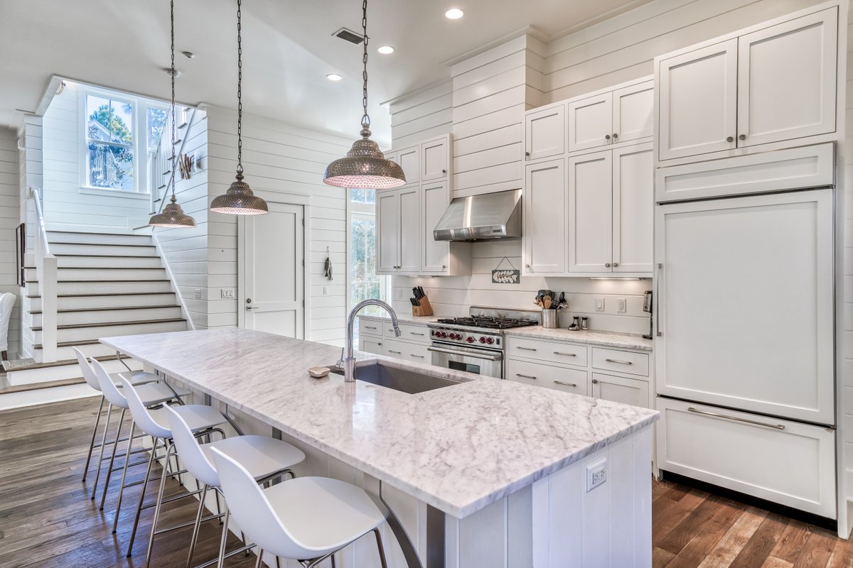30A Cottages tweet media