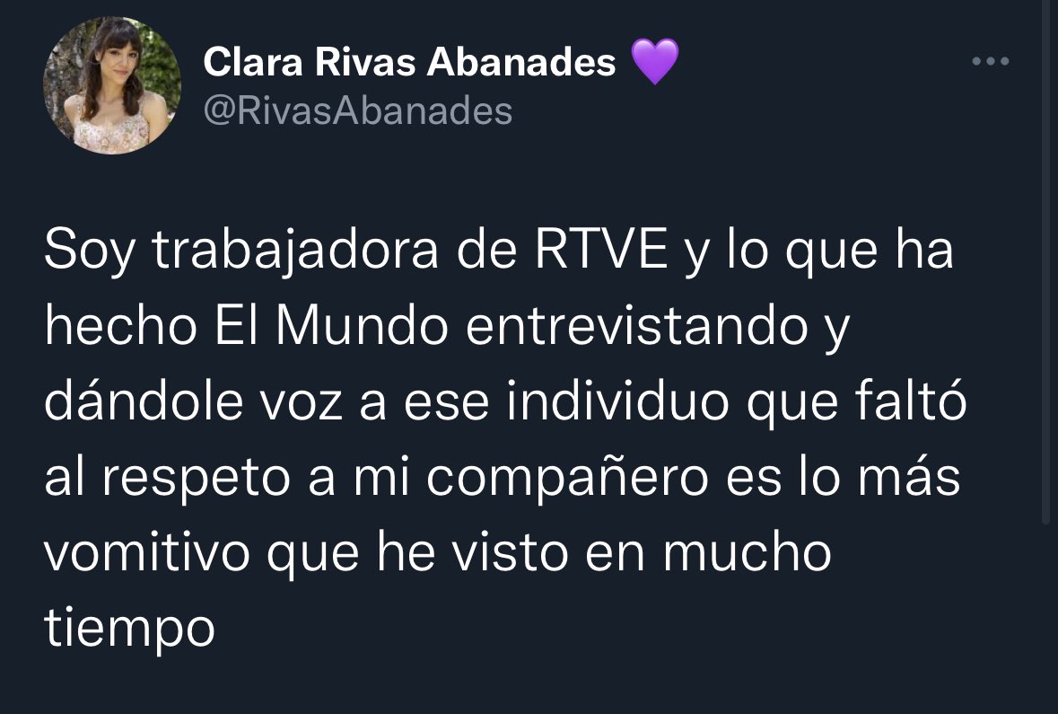 davidsantosvlog's tweet photo. ¿Y qué opinas de que RTVE entreviste a un terrorista como es Otegi? Lo realmente vomitivo es pagaros el sueldo con nuestros impuestos. https://t.co/tAlv1mFL5x