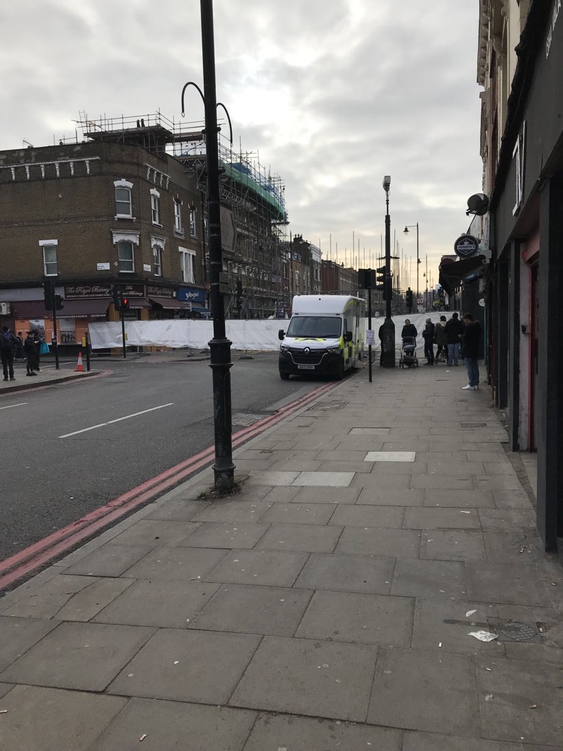 a10_live tweet media