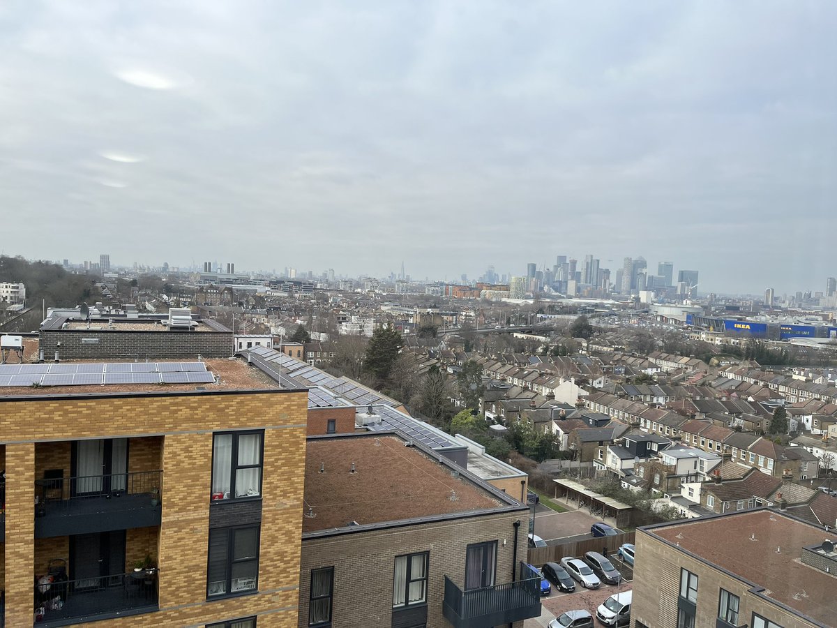 Dashed from my surgery to the neighbouring ward to join the #GreenwichPeninsula team on the #LabourDoorstep. Some really great conversation and some amazing views of the peninsula and East Greenwich too!