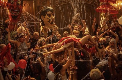 fiIlmography's tweet photo. The thing that makes BABYLON’s Best Picture snub most painful is how it’s one of, if not THE, most grandiose &amp; opulent spectacles of an awards film we’ve seen this decade. It’s big— larger than life, dripping in movie magic. It’s not a small, quiet film like some of the nominees. https://t.co/9PY1x73tNp