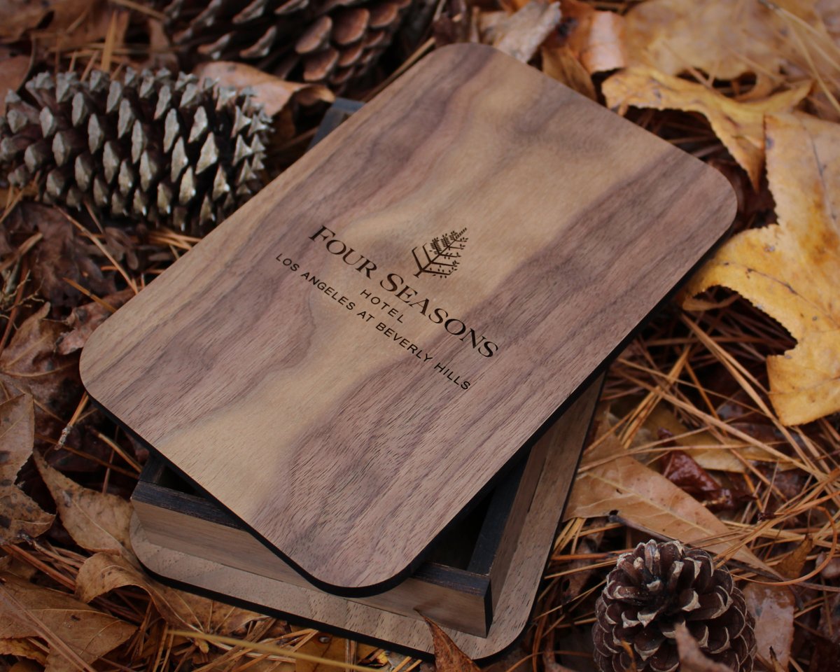 Four Seasons Hotel Los Angeles at Beverly Hills, we are so honored be granted a place at your table!
We enjoyed handcrafting your walnut check presenters.