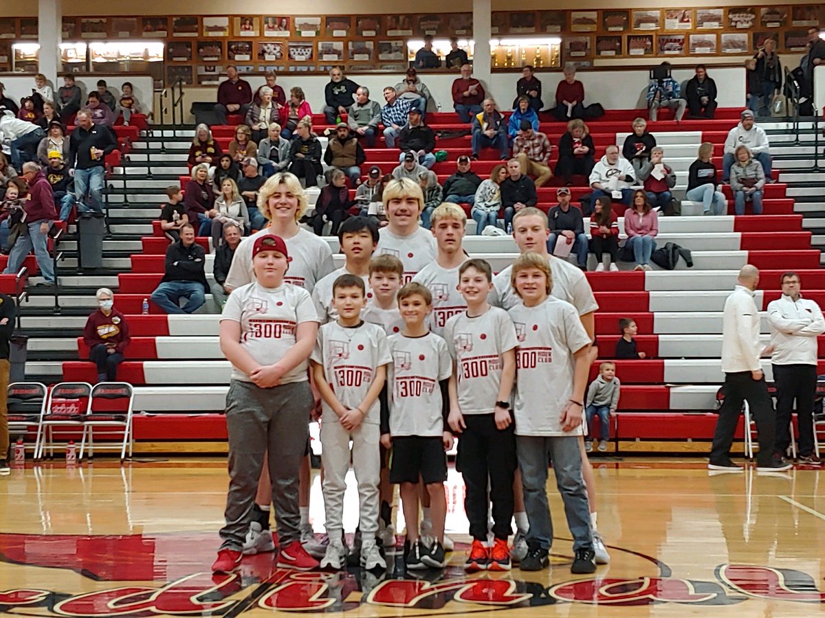 CoachThompsonjt's tweet photo. 2022 300 Hour Club Members. Appreciate the hard work fellas. https://t.co/0YgYHZC5iS