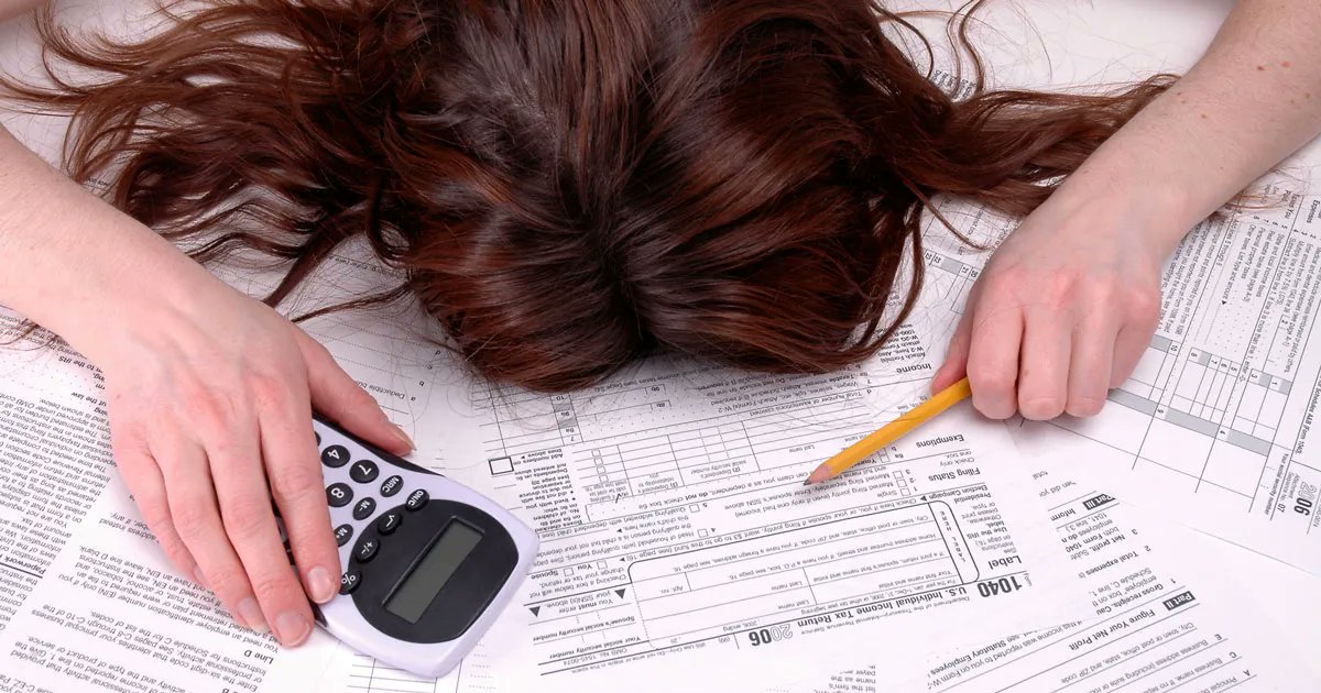 April 18 is approaching quickly, and many day-to-day decisions significantly impact your overall tax obligations. By planning early, your business can stay on top of the paperwork. #Retail #smallbusinesses #TaxReturns 
buff.ly/40ji8Zc