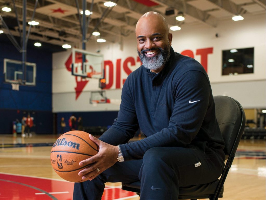 Bethesda Magazine is now MoCo360 (@bethesda_mag) on Twitter photo Meet Wes Unseld Jr., the <a href="/WashWizards/">Washington Wizards</a> coach living up to a local legacy. From growing up near Baltimore to living in Potomac today, Maryland is his home court. bethesdamagazine.com/2023/01/28/mee… Meet Wes Unseld Jr., the <a href="/WashWizards/">Washington Wizards</a> coach living up to a local legacy. From growing up near Baltimore to living in Potomac today, Maryland is his home court. bethesdamagazine.com/2023/01/28/mee…