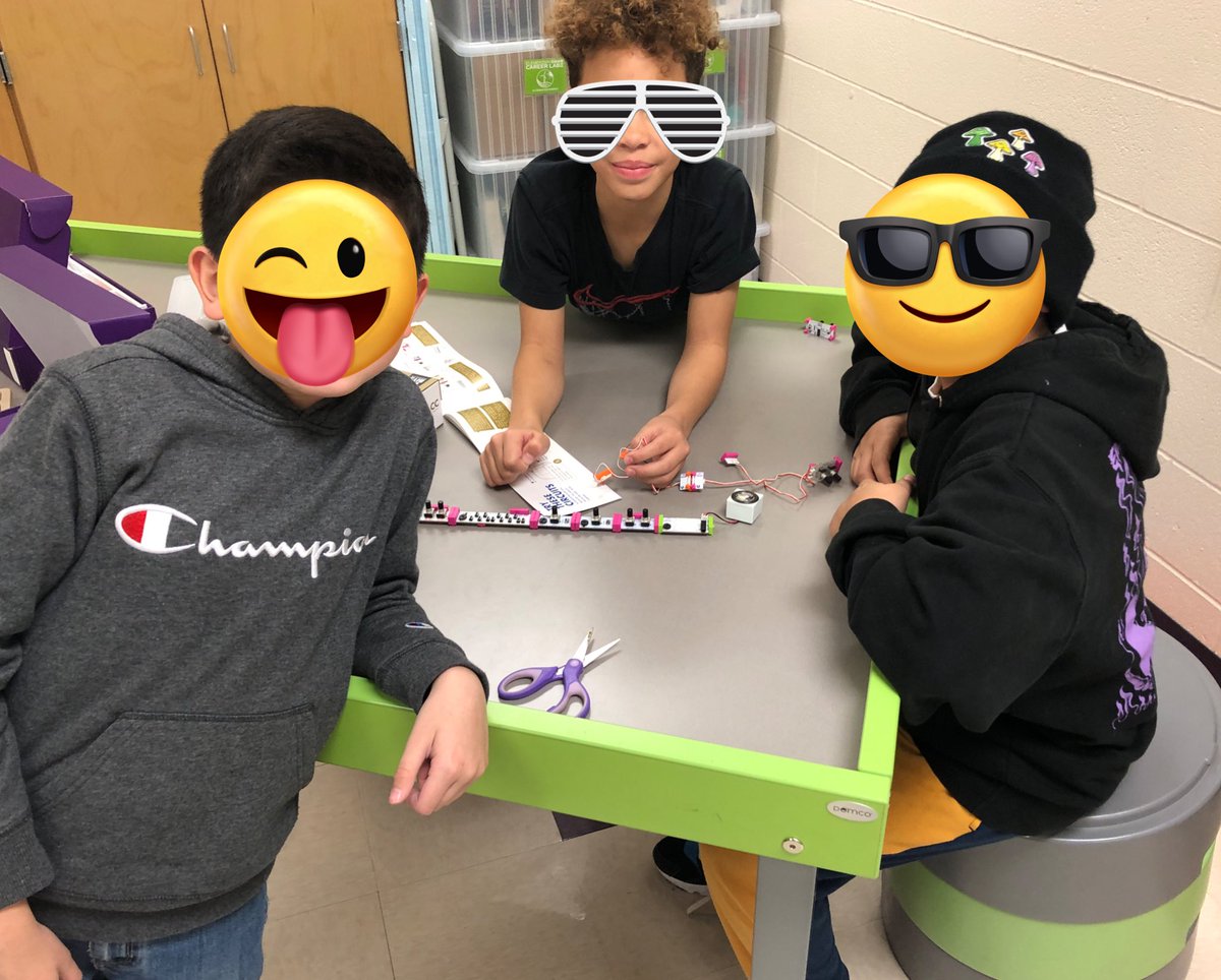 STEMsational_SA's tweet photo. 5th grade electrical engineers @NISDHoffmann have been lighting up the STEM lab with LED Lego and play dough structures and making their own music with @littleBits synthesizer kits! https://t.co/N36ZQE8pau