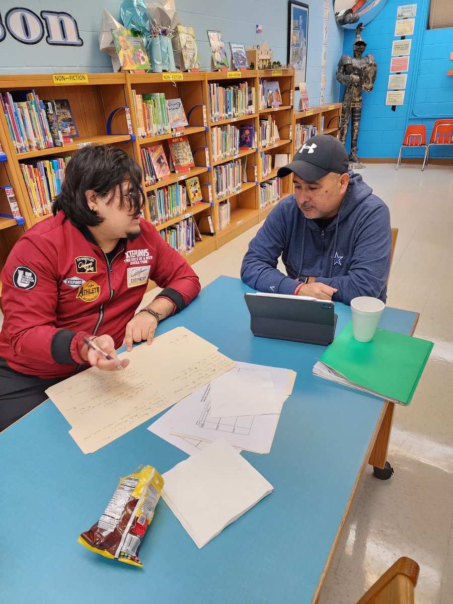 'A'mazing educators planning on Saturday “Education is the key to success in life, and teachers make a lasting impact in the lives of their students.” –Solomon Ortiz