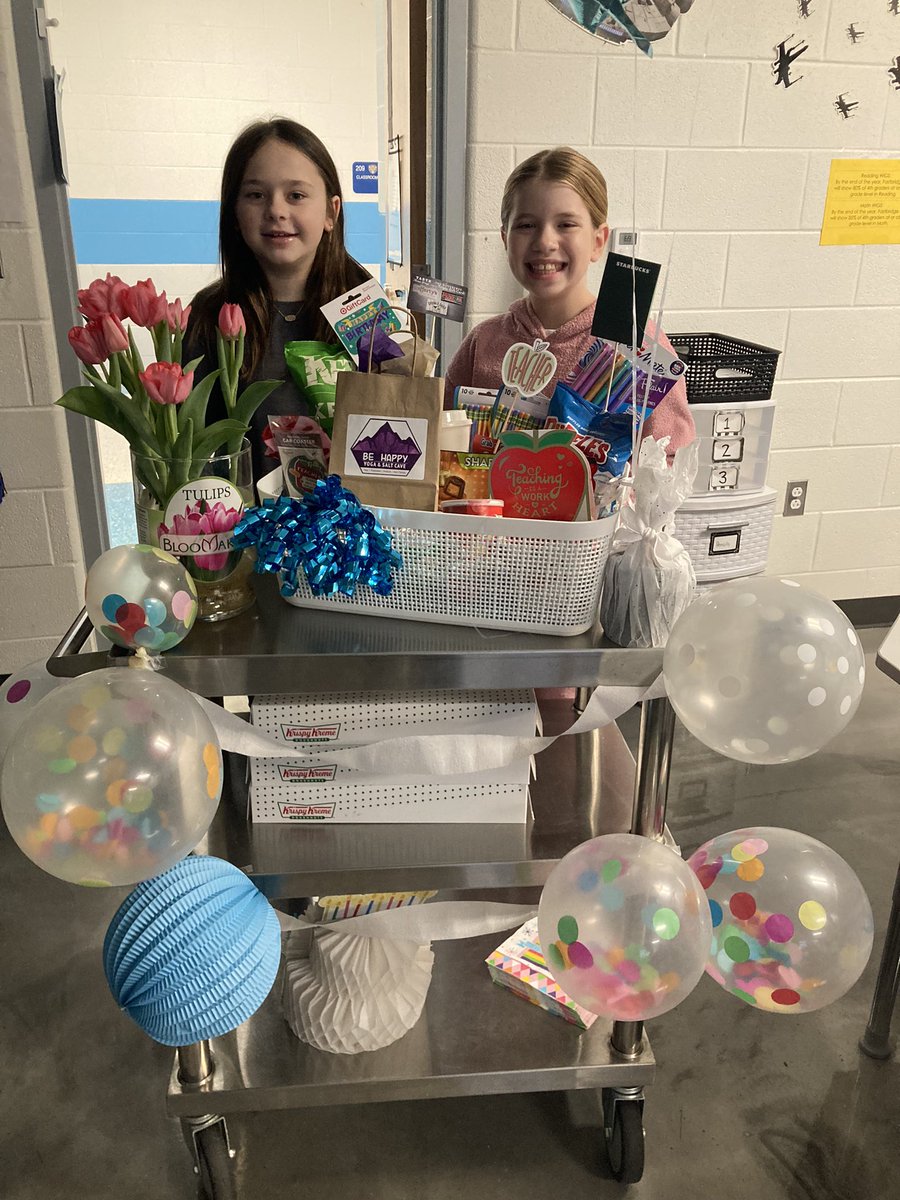 I am lucky to have such wonderful students and parents! They truly made my birthday the most special one yet! 🎈