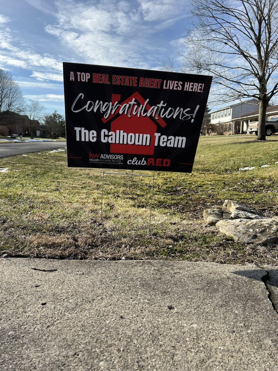 brizpops's tweet photo. THANK YOU to our clients (past, present & future). We appreciate your support!
There is no better feeling than to build a business with your better 1/2π. When prayers go up, blessings come down! ππΎ
β€οΈ π€
#KellerWilliamsAdvisors #TheCalhounTeam https://t.co/V3nTVa939H
