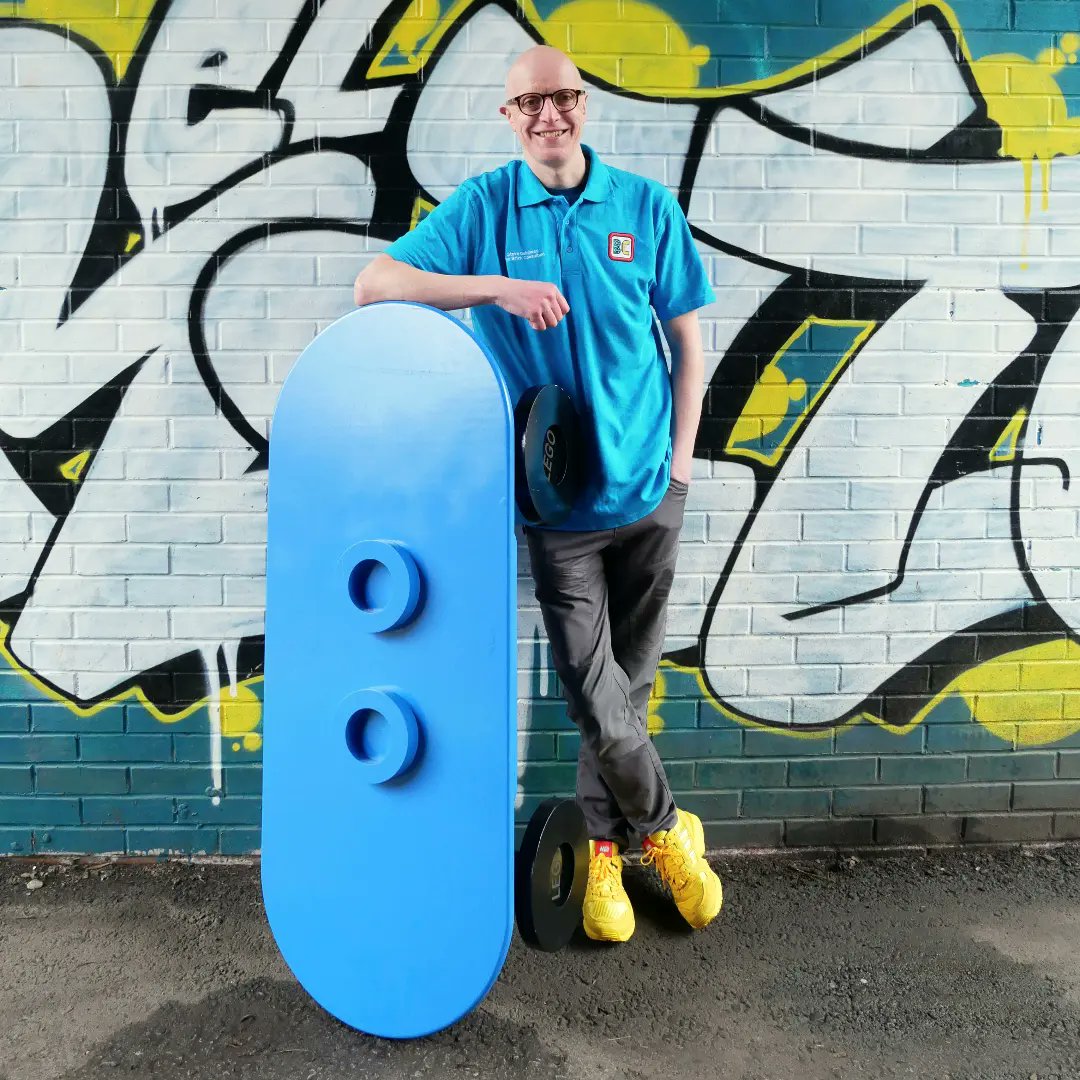sprguinness's tweet photo. Marking #internationallegoday with a photoshoot for my new profile pic. I made my giant LEGO skateboard a couple of years ago! 😁 #LEGO #legophotography #skateboard #NewProfilePic #legoadidas #adidas #woodworking https://t.co/4VC39fgfmX