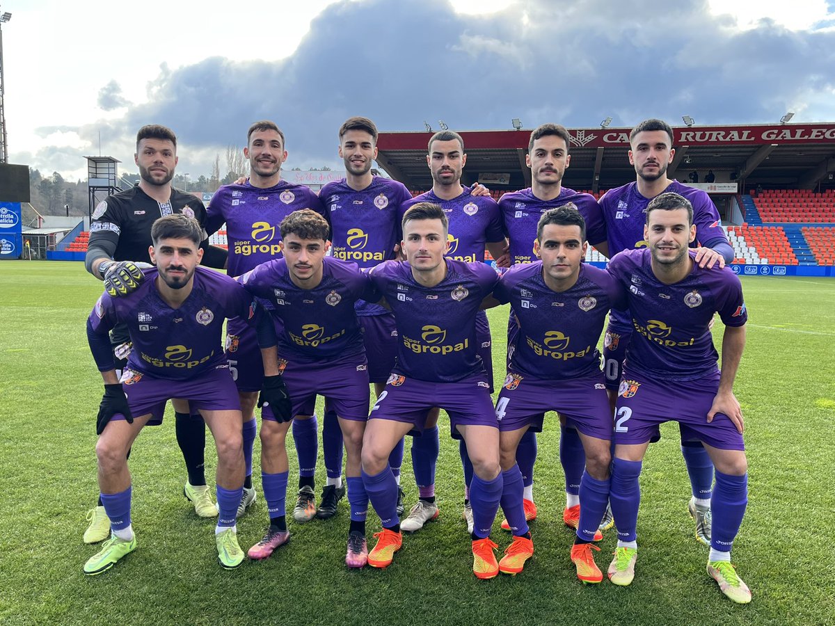 PalenciaCristo's tweet photo. ⚽️ JORNADA 19 | ⏱️ ¡Comienza el partido en el Anxo Carro de Lugo!
@CDLugo_FB 0-0 @PalenciaCristo
#CDLvPCA
#VamosPalenciaCA 💜 https://t.co/5w5O0BMpwY